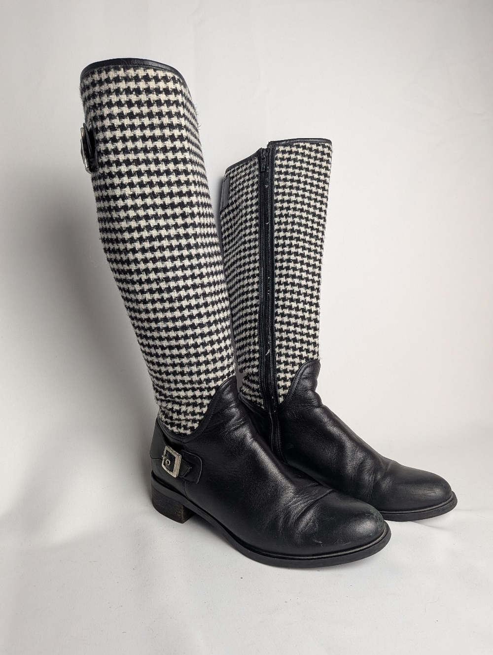 BROWNS Women Leather Boots Black And White Size 36.5 = 6, 6.5 US Zipper Closure